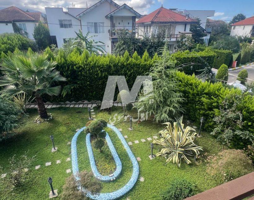 فروش ویلا باغ ۵۸۰ متری سند دار شهرکی ونوش نوشهر جنگلی | ۵۸۰ متر