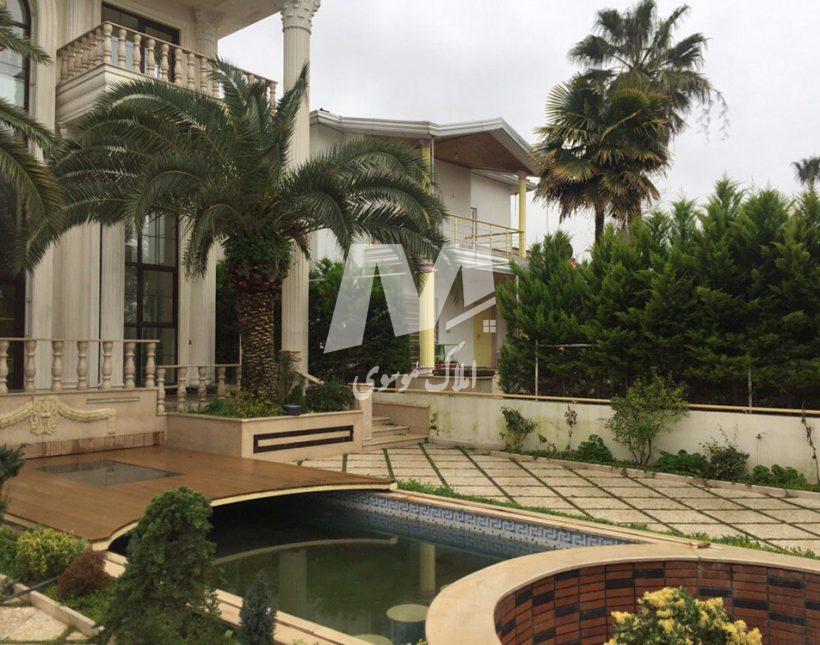 فروش کاخ ویلا استخر دار و سند دار نوشهر | ۳۵۰ متر