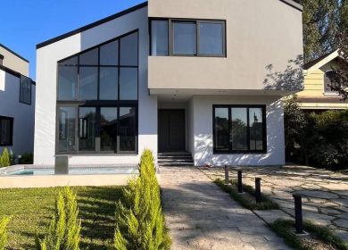 خرید ویلا دوبلکس استخردار و سند تک برگ رویان | ۴۲۰ متر