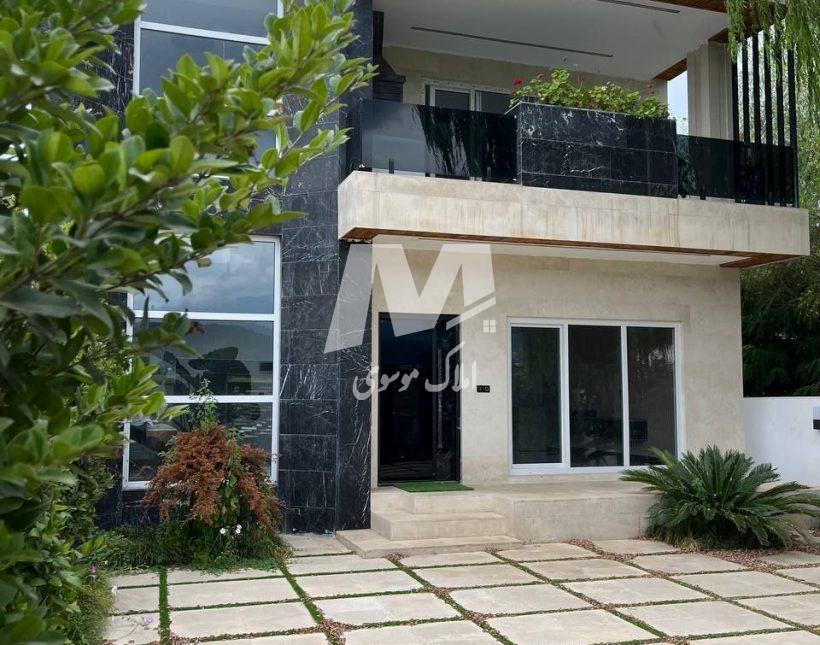 فروش باغ ویلا 250 متری استخر داخلی منطقه جنگلی سیاهکلا چمستان | 250 متر