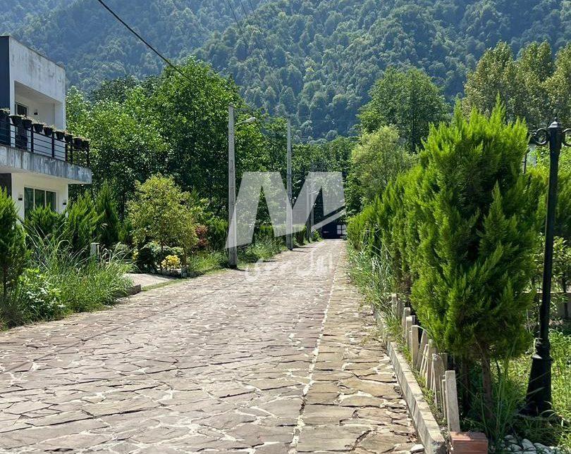 فروش باغ ویلا 400 متری استخردار در منطقه مزگاه نوشهر | 400 متر