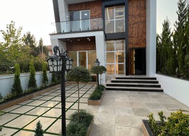 فروش ویلا شیک و لاکچری استخر دار ۲۵۰ متر بنا چمستان | ۲۰۰ متر