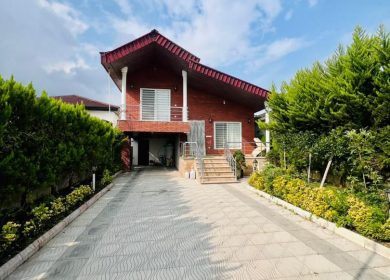 خرید ویلا نیم پیلوت فول فرنیش و سند دار چمستان | ۲۴۰ متر