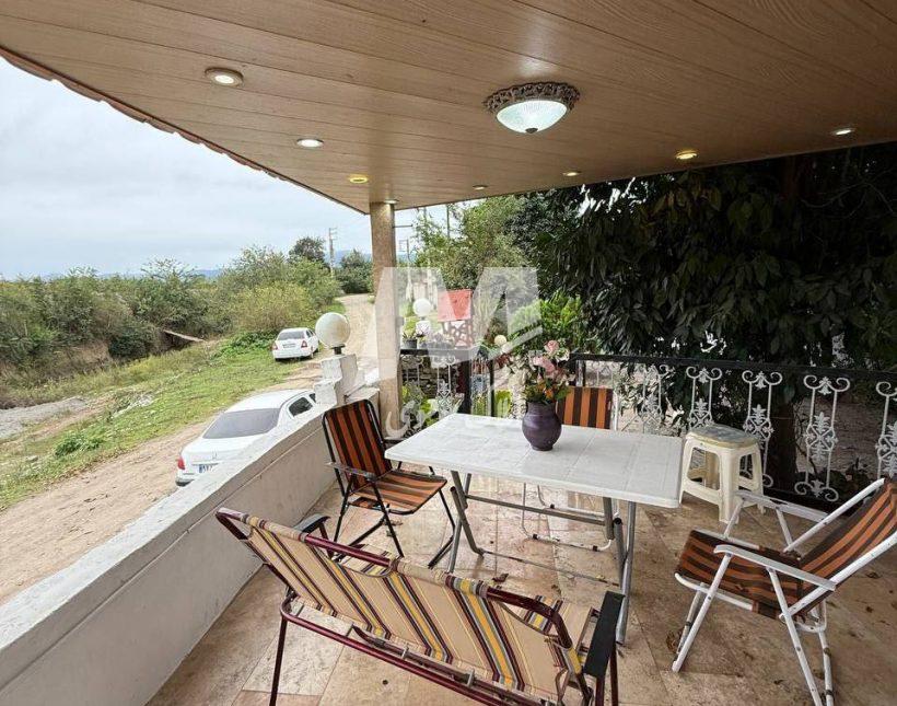 فروش ویلا نیم پیلوت فول فرنیش و سند دار نور | ۲۴۰ متر