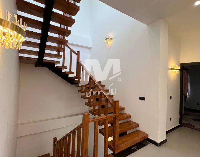 فروش ویلا دوبلکس نما مدرن استخردار منطقه وازیوار نوشهر | 350 متر