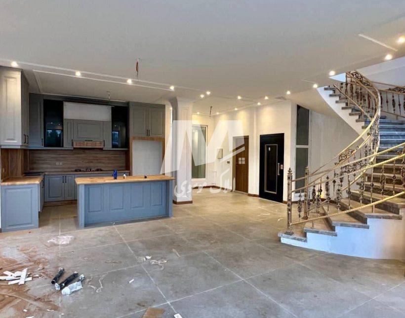 خرید ویلای تریبلکس مدرن ۴ خواب استخر داخلی در گنجیاب نور | ۴۰۰ متر