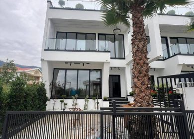 فروش ویلای مدرن چهارخوابه در شهرک برند سیسنگان نوشهر | ۲۰۰ متر