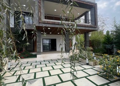 خرید ویلا شیک و لاکچری شهرکی ۲۵۰ متر بنا جاده دریا | 300 متر