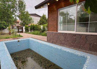 خرید ویلا فلت نما چوبی زیبا استخردار فول فرنیش مدارک تکمیل320متری جاده دریا ایزدشهر | 320 متر