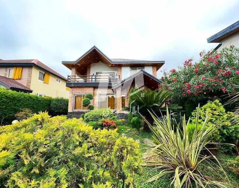 خرید ویلا باغ ۴۷۰ متری مبله در سیاهکلا چمستان | ۴۷۰ متر