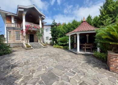 فروش باغ ویلا 360 متری سند دار منطقه نخ شمال نوشهر | 360 متر