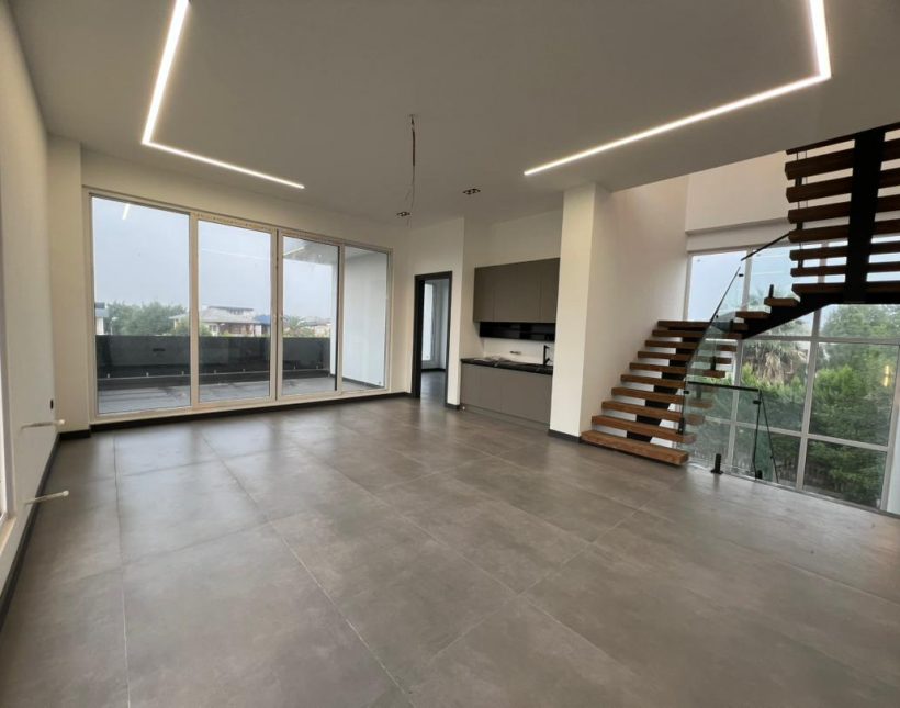 خرید ویلا دوبلکس استخردار سیسنگان | ۴۵۰ متر