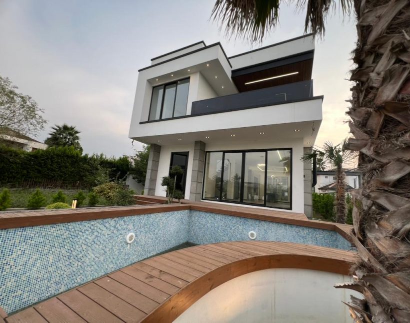 خرید ویلا دوبلکس استخردار سیسنگان | ۴۵۰ متر