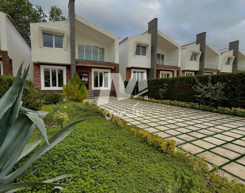 خرید ویلای مدرن شهرکی با استخر در چمستان جوربند | ۳۰۰ متر