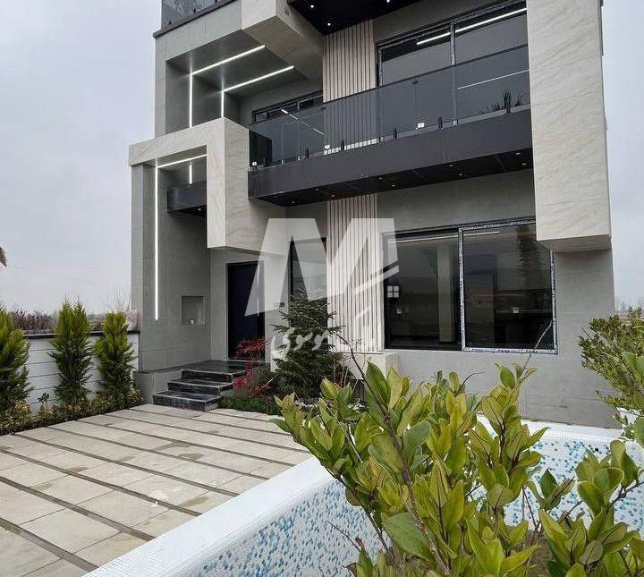 خرید ویلا دوبلکس استخردار شمال چمستان | ۲۱۰ متر