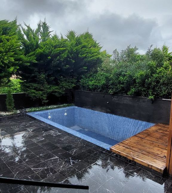 فروش ویلا دوبلکس لوکس با استخر و جکوزی در آهودشت چمستان | ۲۲۵ متر