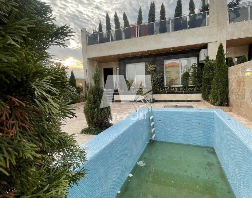 خرید ویلا ۲۳۰ متری با استخر و روف در ورازده چمستان | ۲۳۰ متر