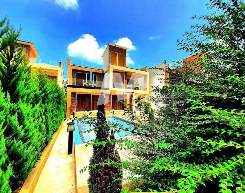 فروش ویلا لوکس ۵۰۰ متری در سعادت آباد چمستان | ۵۰۰ متر