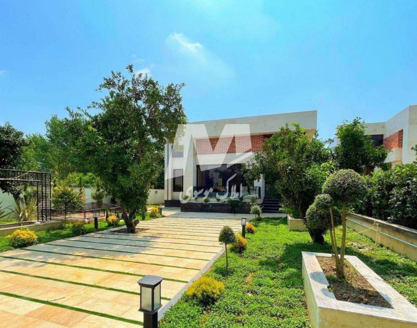 خرید ویلا باغ ۷۰۰ متری شیک در حاجی آباد نور | ۷۰۰ متر