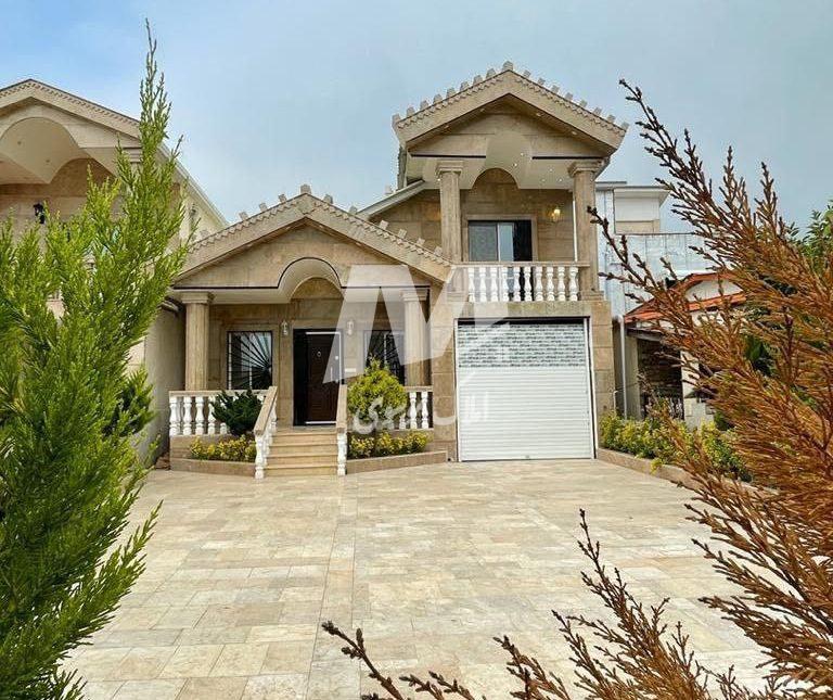 خرید ویلا پیلوت ۳۰۰ متری سند دار در خوریه نور | ۳۰۰ متر