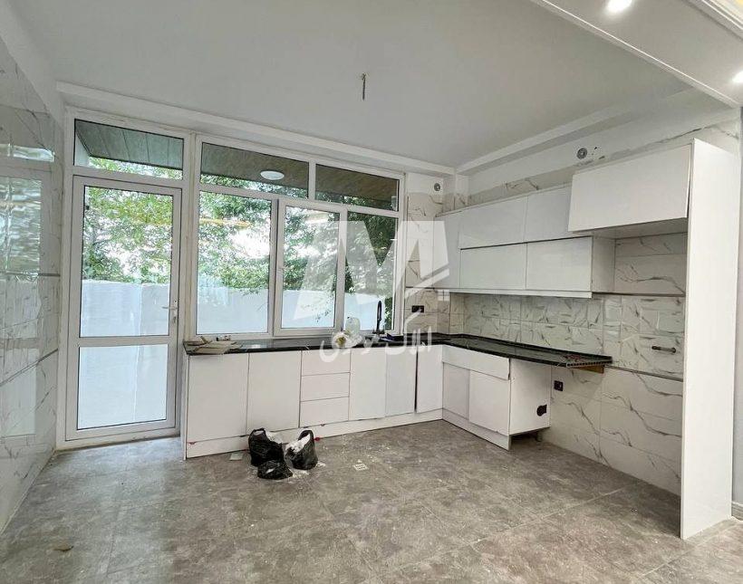 فروش ویلای نیم دوبلکس نوساز شهرکی با نگهبانی | ۲۲۰ متر