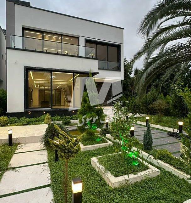 فروش ویلای دوبلکس استخردار ۵۰۰ متری نور | ۵۰۰ متر