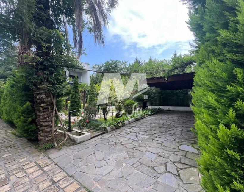 باغ ویلا 550 متری استخردار مدارک کامل تاپ لوکیشن منطقه چلک نوشهر | 550 متر