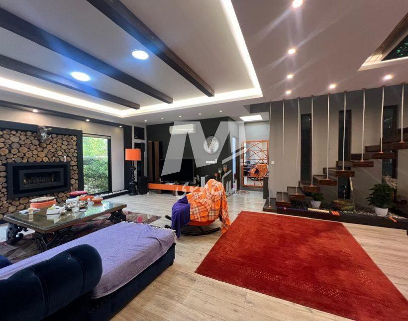 باغ ویلا 550 متری استخردار مدارک کامل تاپ لوکیشن منطقه چلک نوشهر | 550 متر