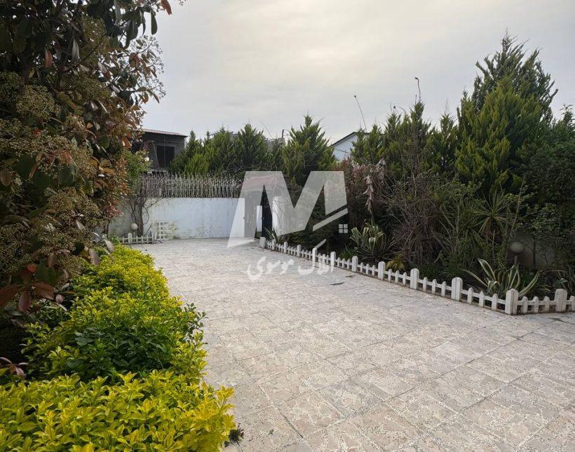 خرید ویلا دوبلکس دسترسی عالی مدارک کامل 370 متری نور | 370 متر