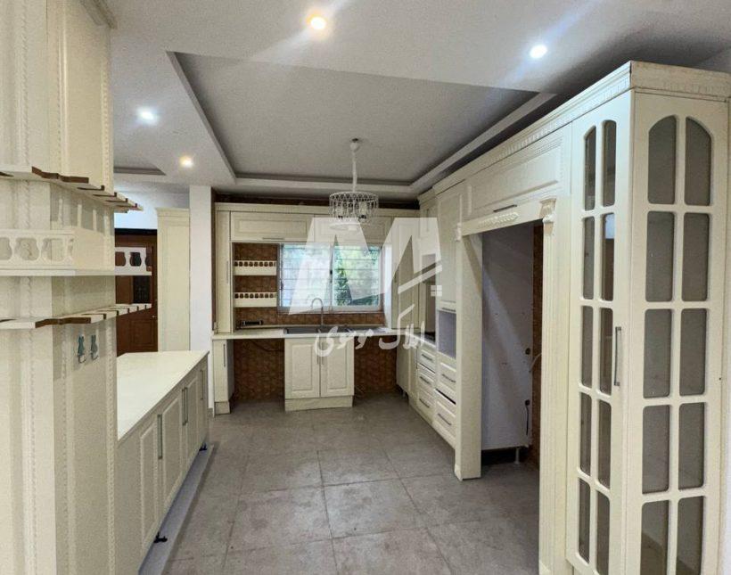 خرید ویلا دوبلکس دسترسی عالی مدارک کامل 370 متری نور | 370 متر