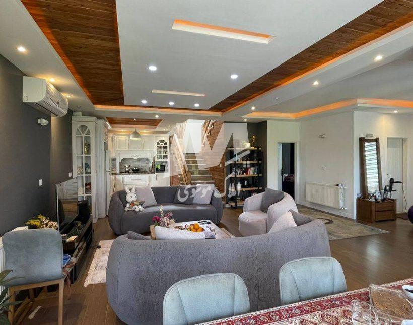 خرید ویلا ۳۳۰ متری داخل شهرک برند در نور | ۳۳۰ متر