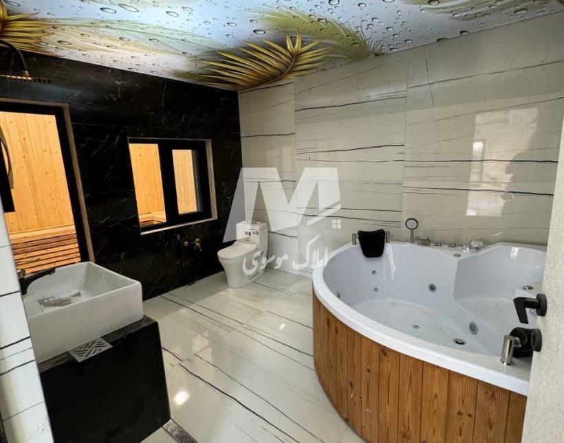 خرید ویلا ۳۵۰ متری خوش نقشه در قلب شهر چمستان امیر آباد | ۳۵۰ متر