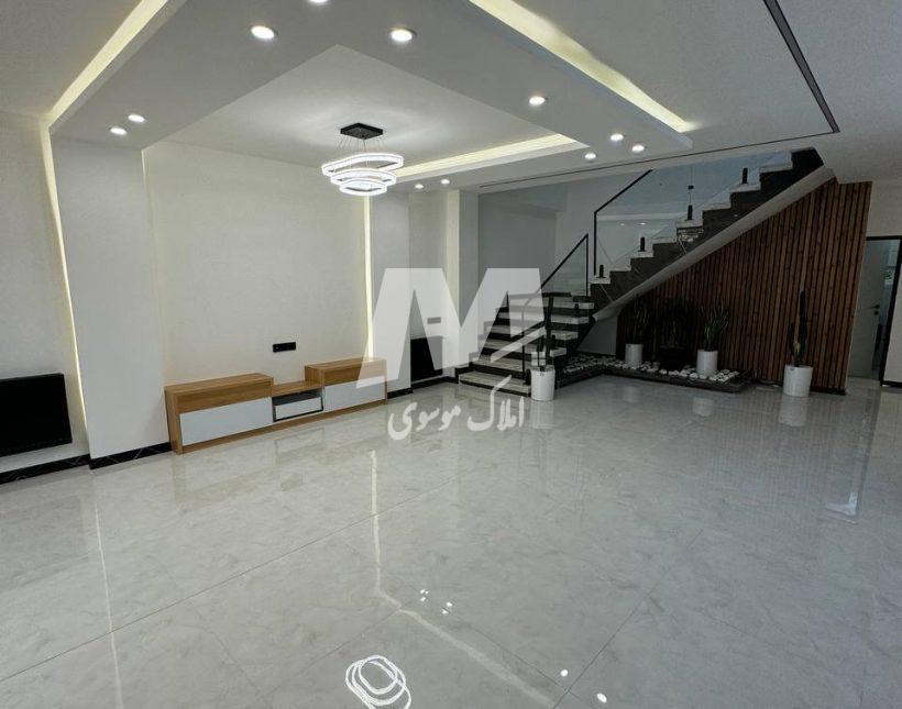 خرید ویلا ۳۵۰ متری خوش نقشه در قلب شهر چمستان امیر آباد | ۳۵۰ متر