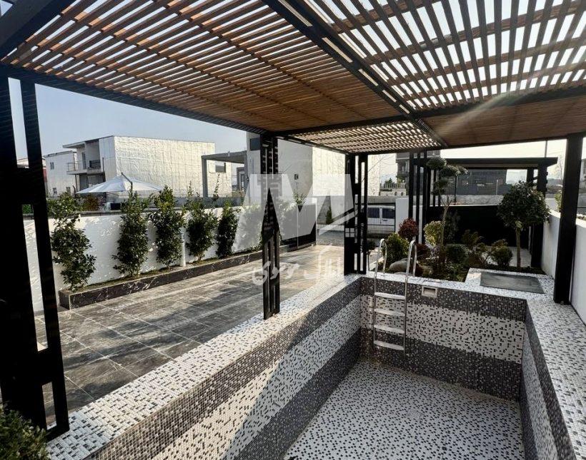 خرید ویلا ۲۳۰ متری استخردار لوکیشن قوی با امنیت بالا نعمت آباد چمستان | ۲۳۰ متر