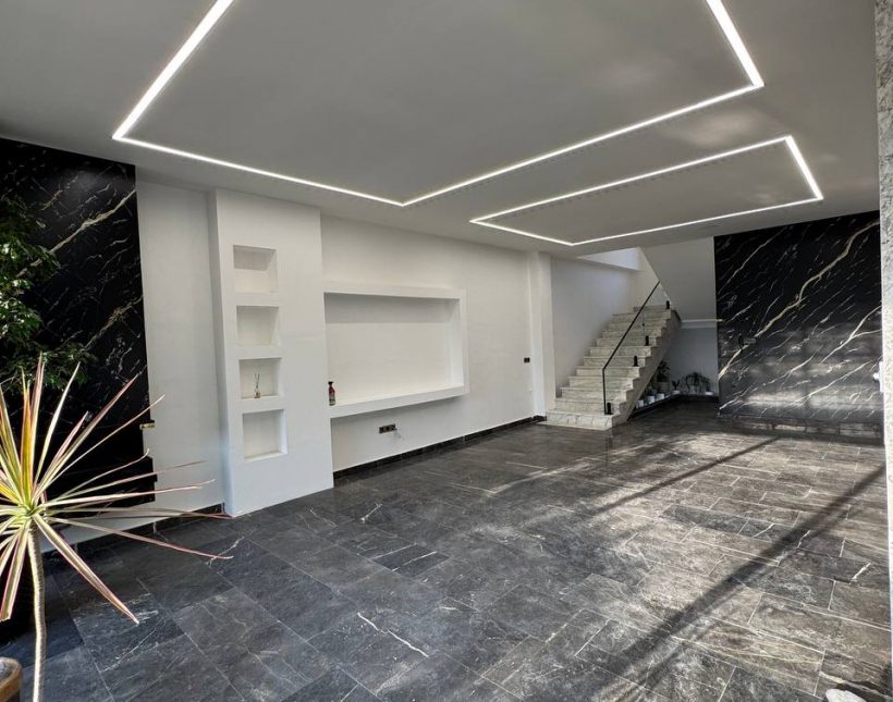 خرید ویلا ۳۰۰ متری نما سنگ آپادانا چمستان | ۳۰۰ متر