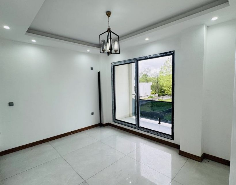 خرید ویلا در چمستان همصفا ۲۷۰ متری اسناد مدارک کامل | ۲۷۰ متر