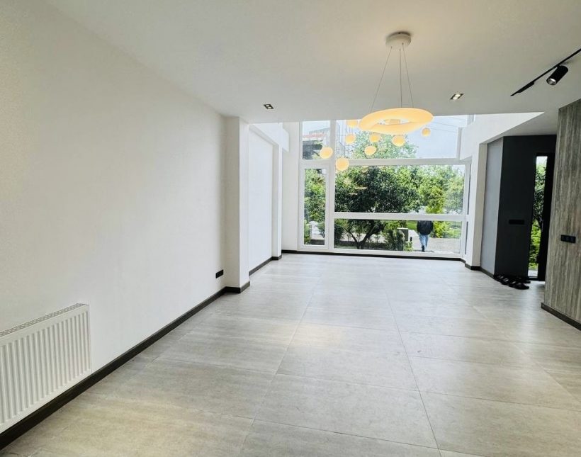 خرید ویلا ۲۵۰ متری چمستان اسپی کلا با سند تک برگ و شهرکی | ۲۵۰ متر