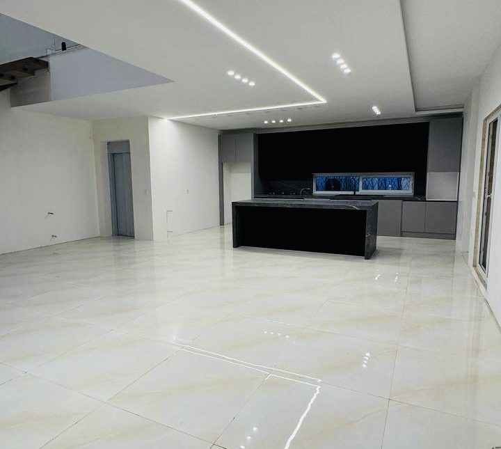 خرید ویلا ۳۵۰ متری استخر داخلی چمستان سعادت آباد | ۳۵۰ متر