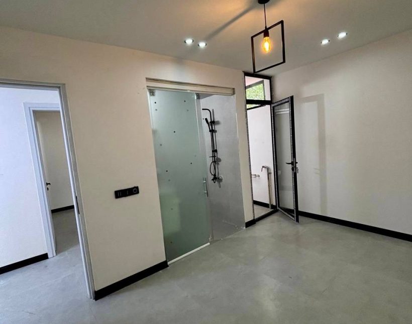 خرید ویلا ۲۵۰ متری مدرن اسناد مدارک کامل بهدشت چمستان | ۲۵۰ متر