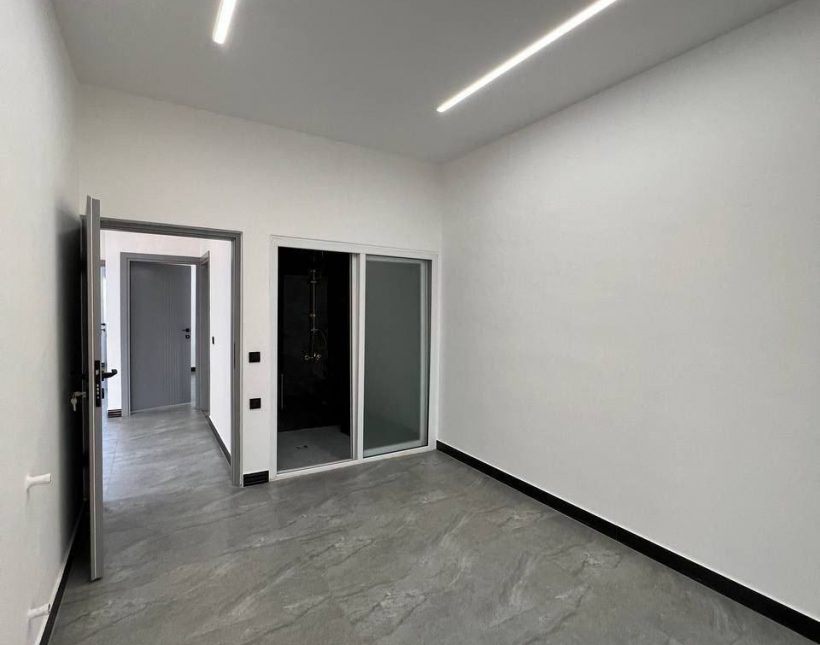 خرید ویلا ۲۳۰ متری با ویویی دلباز آپادانا چمستان | ۲۳۰ متر