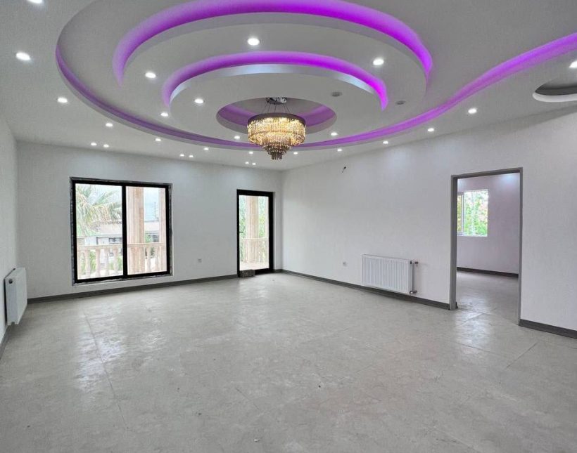 خرید ویلا کاخ ۳۸۰ متری نما سنگ رومی منطقه برند امیرآباد | ۳۸۰ متر