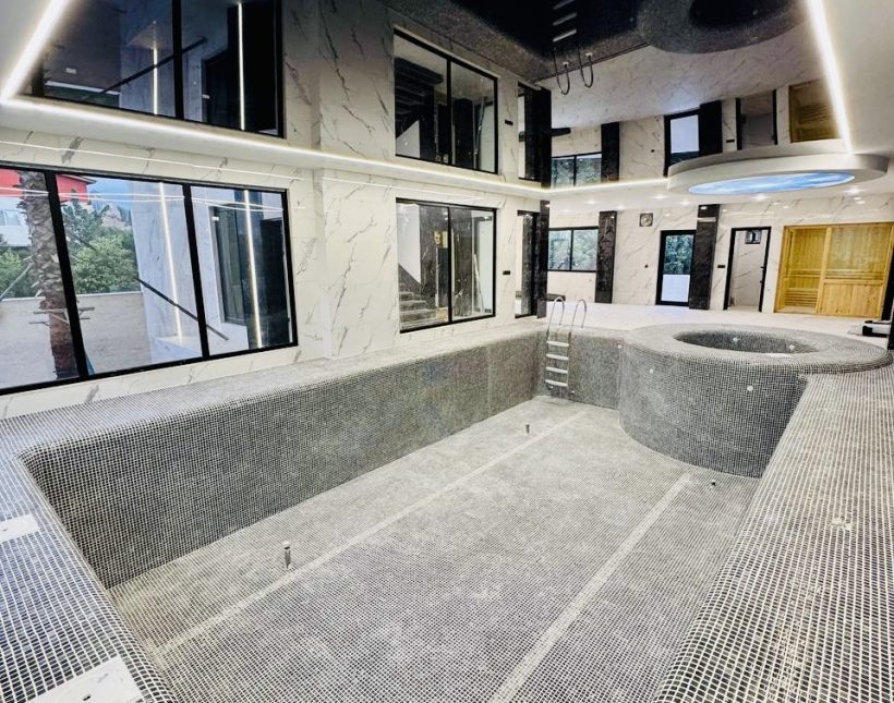 خرید ویلا منطقه یک چمستان سعادت آباد ۵۰۰ متری | ۵۰۰ متر