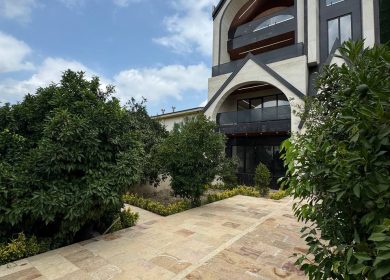 خرید ویلا ۴۵۰ متری نما کلاسیک چمستان امیرآباد | ۳۰۰ متر