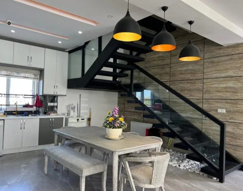 فروش ویلا دوبلکس استخر چهار فصل و مبله رویان | ۳۰۰ متر