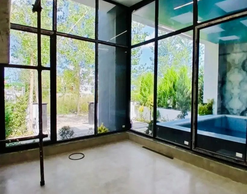 فروش ویلا فلت استخر دار و سند دار چمستان | ۲۵۰ متر