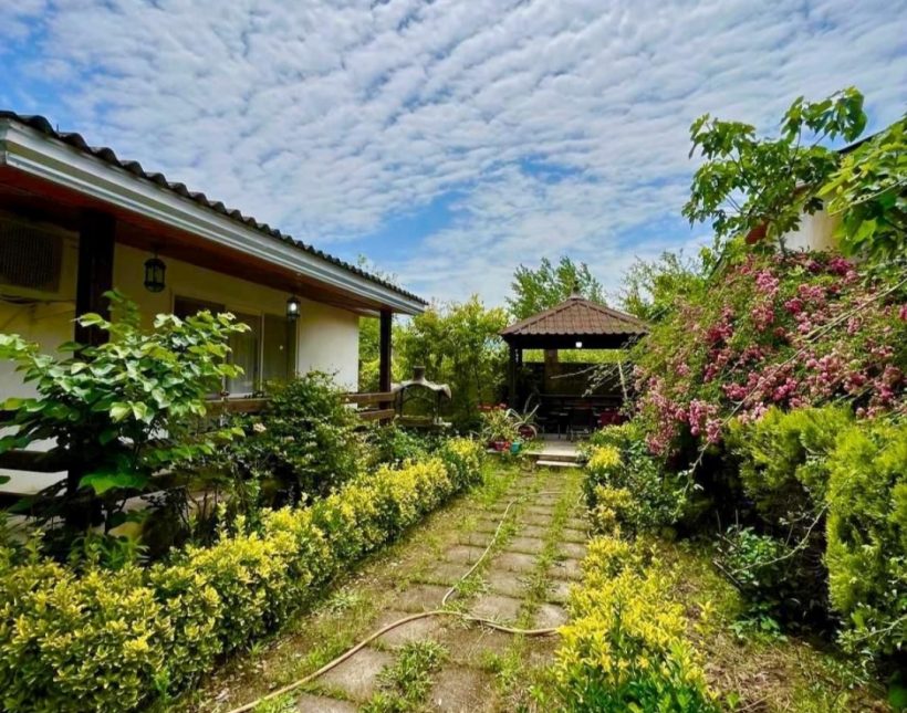 فروش ویلا باغچه فول فرنیش و سند دار نور | ۳۵۰ متر