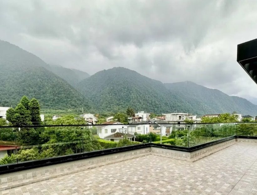 فروش ویلا دوبلکس استخر دار و مدرن رویان | ۳۰۰ متر