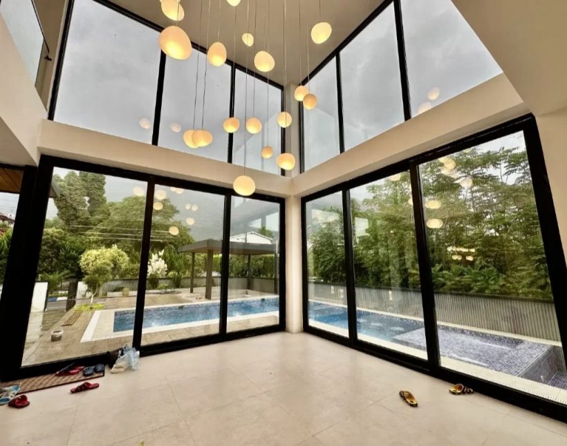 فروش ویلا دوبلکس استخر دار و مدرن رویان | ۳۰۰ متر