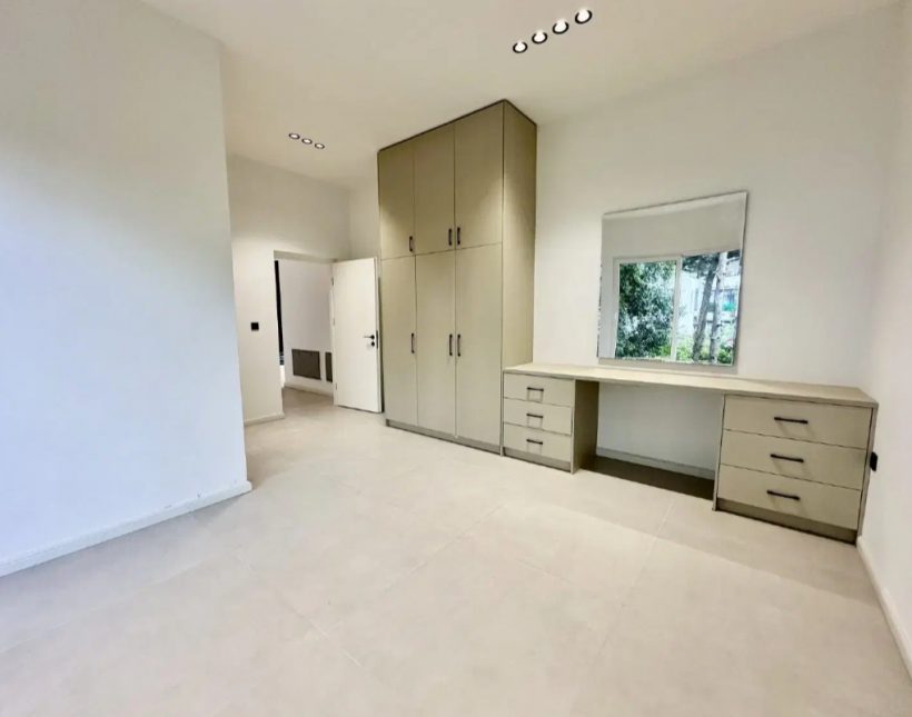 فروش ویلا دوبلکس استخر دار و مدرن رویان | ۳۰۰ متر