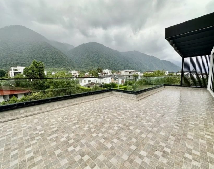 فروش ویلا دوبلکس استخر دار و مدرن رویان | ۳۰۰ متر